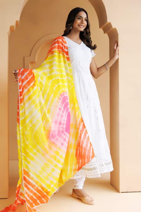 Geroo Jaipur_White Cotton, Chiffon Gota Patti V-neck Embroidered Anarkali Set _Online_at_Aza_Fashions