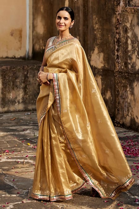 Geroo Jaipur Gold Brocade, Tissue Embroidery Gota Saree With Unstitched Blouse Piece Online at Aza Fashions Geroo Jaipur_Gold Brocade, Tissue Embroidery Gota Saree With Unstitched Blouse Piece _Online_at_Aza_Fashions