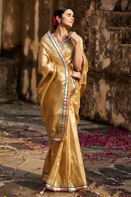 Shop Geroo Jaipur Gold Brocade, Tissue Embroidery Gota Saree With Unstitched Blouse Piece Online at Aza Fashions Shop_Geroo Jaipur_Gold Brocade, Tissue Embroidery Gota Saree With Unstitched Blouse Piece _Online_at_Aza_Fashions
