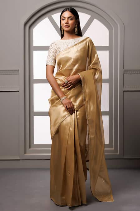 Geroo Jaipur_Beige Brocade, Floral Placement Embroidered Saree With Unstitched Blouse Piece _Online_at_Aza_Fashions