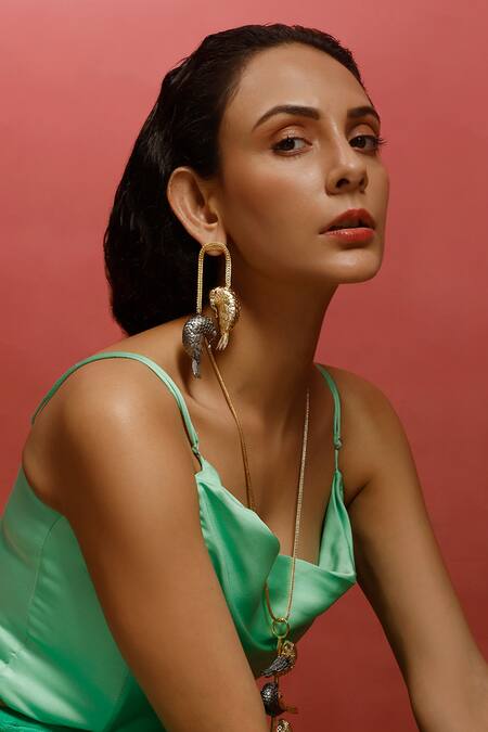 Buy_Trupti Mohta_Gold Plated Bird Carved Earrings _Online_at_Aza_Fashions