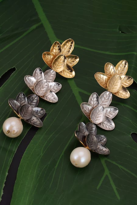 Trupti Mohta Floral Leaves Carved Earrings 