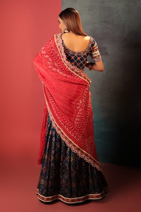 Bandhani Patola Pattern Lehenga & Kathiawadi Embroidered Blouse Set 