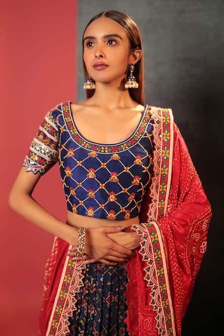 Bandhani_Blue Silk Embroidery Round Neck Patola Pattern Lehenga And Kathiawadi Blouse Set _Online_at_Aza_Fashions