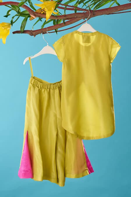 Shop Turqidz By Shweta Aggarwal Green Silk Beads, Pearls, Sequins Embroidered Tunic And Godet Pant Set at Aza Fashions Shop_Turqidz By Shweta Aggarwal_Green Silk Beads, Pearls, Sequins Embroidered Tunic And Godet Pant Set _at_Aza_Fashions