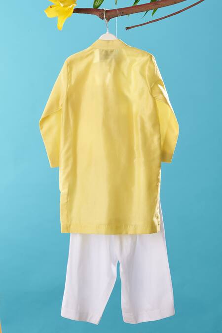 Shop Turqidz By Shweta Aggarwal Yellow Chanderi, Satin, Linen, Placement Embroidered Kurta Set at Aza Fashions Shop_Turqidz By Shweta Aggarwal_Yellow Chanderi, Satin, Linen, Placement Embroidered Kurta Set _at_Aza_Fashions