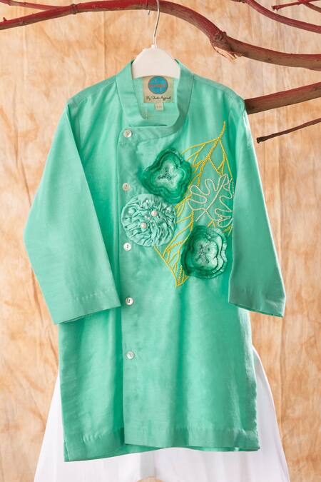 Turqidz By Shweta Aggarwal Green Chanderi, Satin, Beads, 3d Flower Embroidered Kurta Set Online at Aza Fashions Turqidz By Shweta Aggarwal_Green Chanderi, Satin, Beads, 3d Flower Embroidered Kurta Set _Online_at_Aza_Fashions