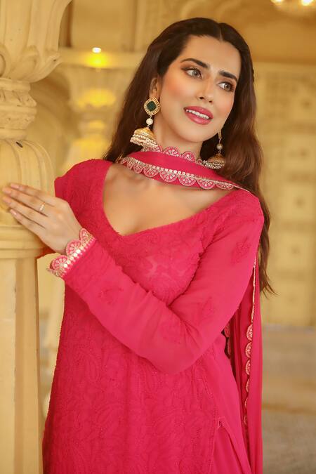 LABEL AISHWARYRIKA Pink Georgette Embroidery, Sequins Chikankari Kurta Gharara Set Online at Aza Fashions LABEL AISHWARYRIKA_Pink Georgette Embroidery, Sequins Chikankari Kurta Gharara Set _Online_at_Aza_Fashions