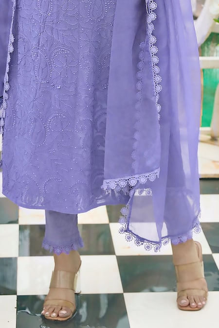 Shop_LABEL AISHWARYRIKA_Purple Georgette Embroidery Round Neck Elderflower Chikankari Kurta Set _Online_at_Aza_Fashions