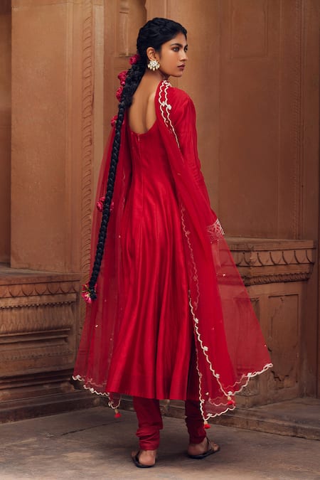 Shop Seema Nanda Red Chanderi Silk Embellished Adara Zari Embroidered Anarkali Set at Aza Fashions Shop_Seema Nanda_Red Chanderi Silk Embellished Adara Zari Embroidered Anarkali Set _at_Aza_Fashions