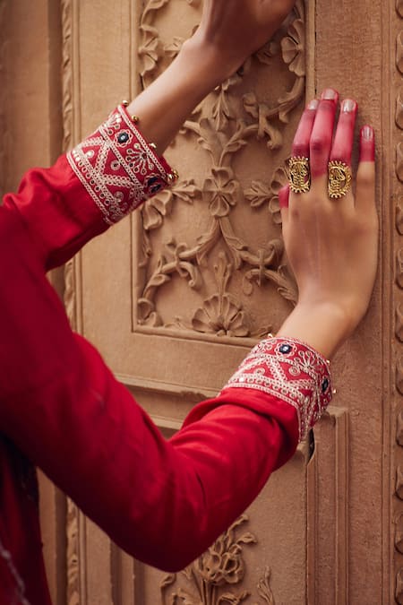 Buy Seema Nanda Red Chanderi Silk Embellished Adara Zari Embroidered Anarkali Set Online at Aza Fashions Buy_Seema Nanda_Red Chanderi Silk Embellished Adara Zari Embroidered Anarkali Set _Online_at_Aza_Fashions