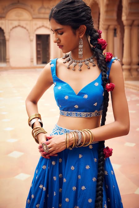 Seema Nanda Blue Cotton Mul Embroidered Sequin V-neck Ozza Dori Lehenga Set Online at Aza Fashions Seema Nanda_Blue Cotton Mul Embroidered Sequin V-neck Ozza Dori Lehenga Set _Online_at_Aza_Fashions