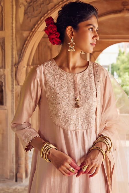 Seema Nanda Pink Chanderi Silk Embroidered Sequin Zoya Floral Yoke Kurta Pant Set Online at Aza Fashions Seema Nanda_Pink Chanderi Silk Embroidered Sequin Zoya Floral Yoke Kurta Pant Set _Online_at_Aza_Fashions