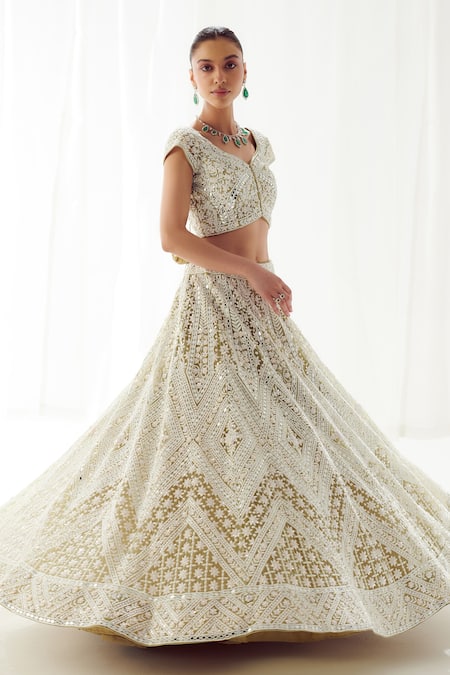 Buy_SUHINO_Green Organza, Net Pearls, Sequins, Mirrors Resham And Embroidered Lehenga Set _Online_at_Aza_Fashions