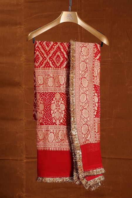 Nitika Gujral_Gold Net, Satin Crystals, Sequins V-neck Embroidered Bridal Lehenga Set _Online_at_Aza_Fashions