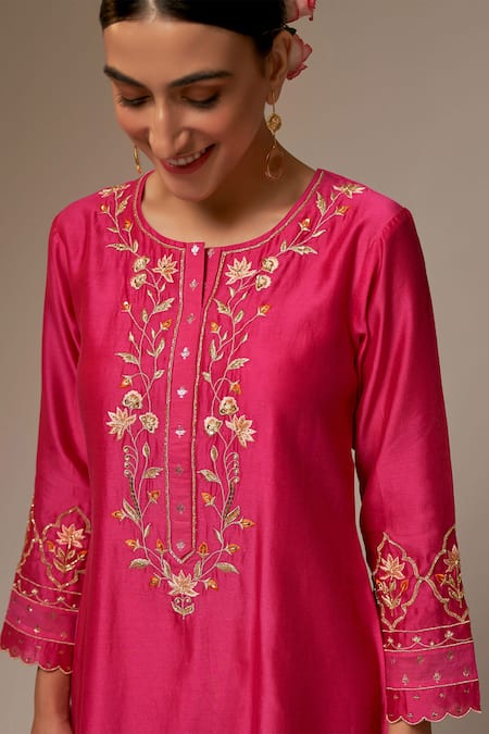 Buy_Anantaa By Roohi_Fuchsia Silk, Chanderi Embroidery, Beads Round Neck Kurta Pant Set _Online_at_Aza_Fashions