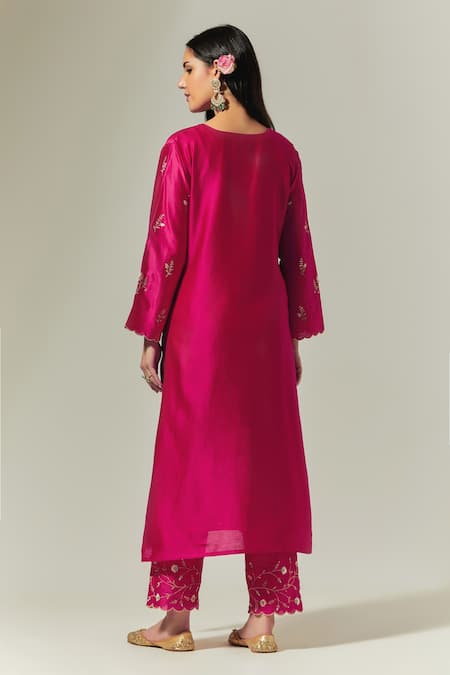 Shop Anantaa By Roohi Fuchsia Silk, Chanderi Embroidery Round Neck Kurta Set at Aza Fashions Shop_Anantaa By Roohi_Fuchsia Silk, Chanderi Embroidery Round Neck Kurta Set _at_Aza_Fashions