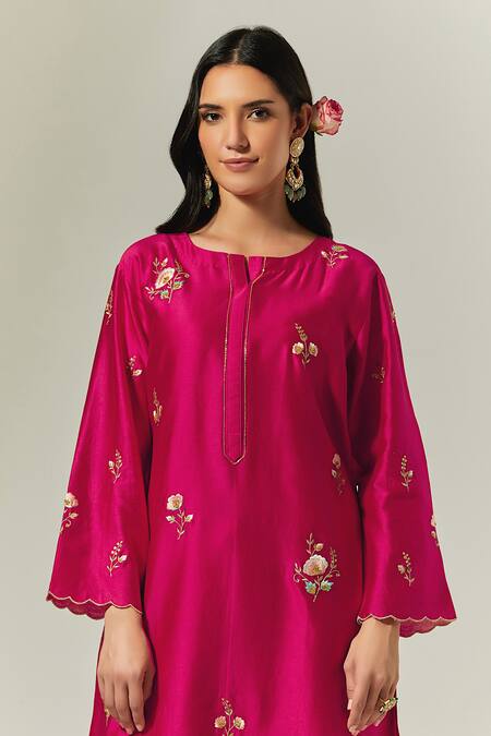 Anantaa By Roohi Fuchsia Silk, Chanderi Embroidery Round Neck Kurta Set at Aza Fashions Anantaa By Roohi_Fuchsia Silk, Chanderi Embroidery Round Neck Kurta Set _at_Aza_Fashions
