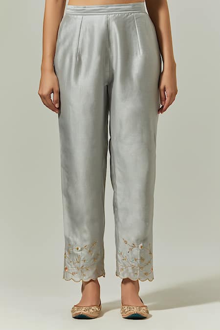 Anantaa By Roohi Grey Silk, Chanderi Embroidery Round Neck Kurta Set With Scallop Dupatta Online at Aza Fashions Anantaa By Roohi_Grey Silk, Chanderi Embroidery Round Neck Kurta Set With Scallop Dupatta _Online_at_Aza_Fashions