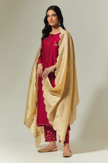 Anantaa by Roohi Silk Chanderi Kurta Set With Dupatta 