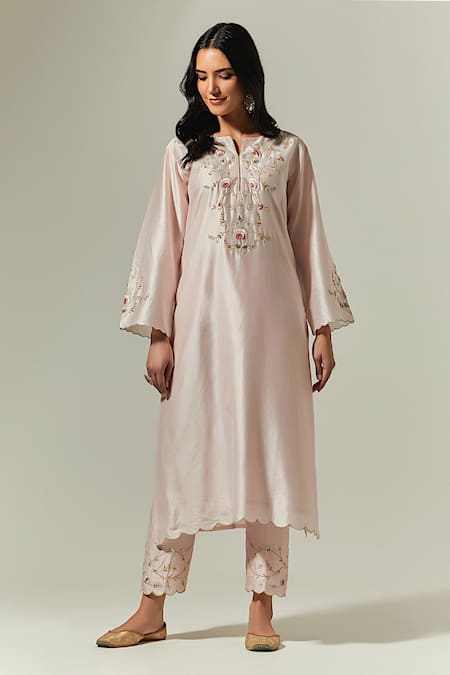 Buy_Anantaa By Roohi_Pink Silk, Chanderi Embroidery, Cut Work Keyhole Neck Hand Kurta Pant Set _Online_at_Aza_Fashions