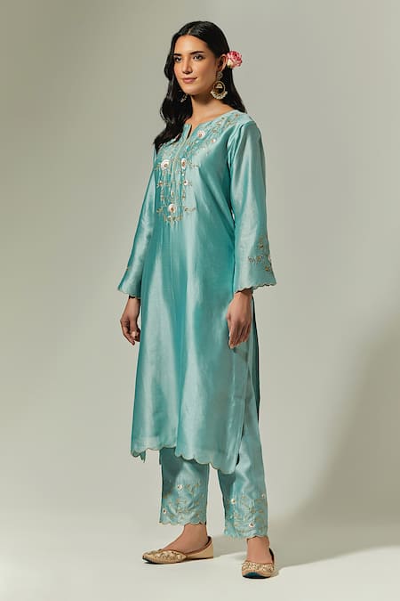 Shop Anantaa By Roohi Blue Silk, Chanderi Embroidery Split V-neck Kurta Pant Set Online at Aza Fashions Shop_Anantaa By Roohi_Blue Silk, Chanderi Embroidery Split V-neck Kurta Pant Set _Online_at_Aza_Fashions