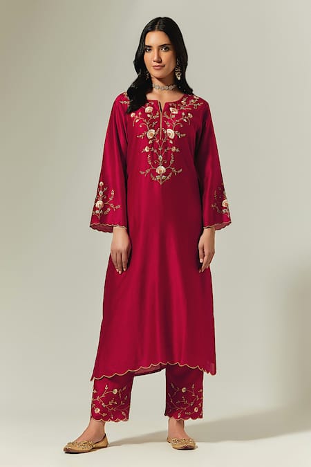 Anantaa By Roohi Red Silk, Chanderi Embroidery Mandarin Collar Kurta Pant Set Online at Aza Fashions Anantaa By Roohi_Red Silk, Chanderi Embroidery Mandarin Collar Kurta Pant Set _Online_at_Aza_Fashions