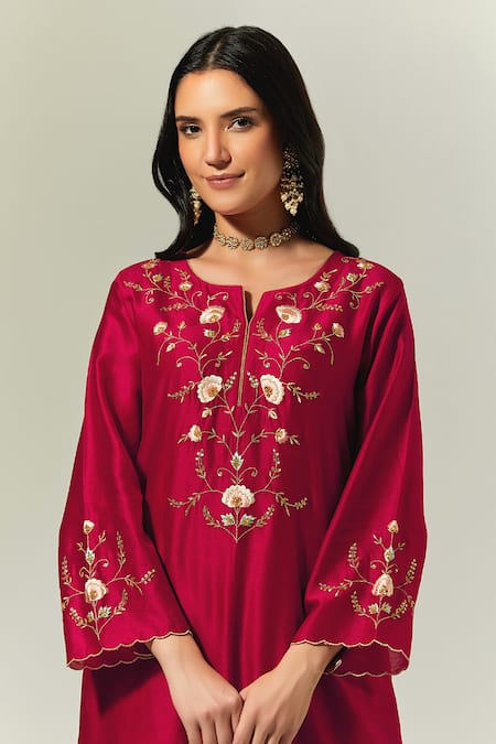 Shop Anantaa By Roohi Red Silk, Chanderi Embroidery Mandarin Collar Kurta Pant Set Online at Aza Fashions Shop_Anantaa By Roohi_Red Silk, Chanderi Embroidery Mandarin Collar Kurta Pant Set _Online_at_Aza_Fashions