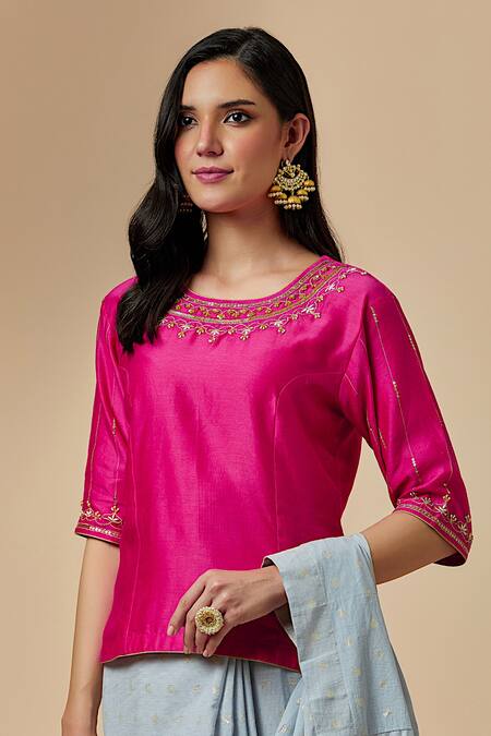 Anantaa By Roohi_Grey Silk, Chanderi, Cotton Polka Dot Pattern Saree With Fuchsia Blouse_Online_at_Aza_Fashions