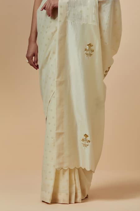 Anantaa By Roohi Off White Cotton, Silk, Chanderi Polka Dot Pattern Saree With Red Blouse Online at Aza Fashions Anantaa By Roohi_Off White Cotton, Silk, Chanderi Polka Dot Pattern Saree With Red Blouse_Online_at_Aza_Fashions