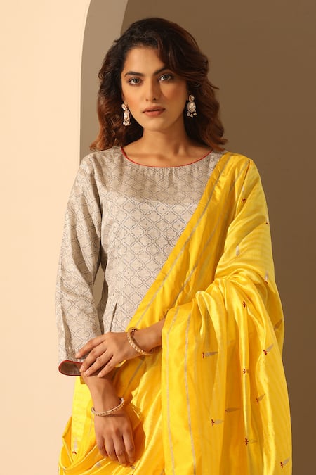 Weaver Story_Silver Tissue, Silk Sequins Round Neck Block Print Blouse_Online_at_Aza_Fashions