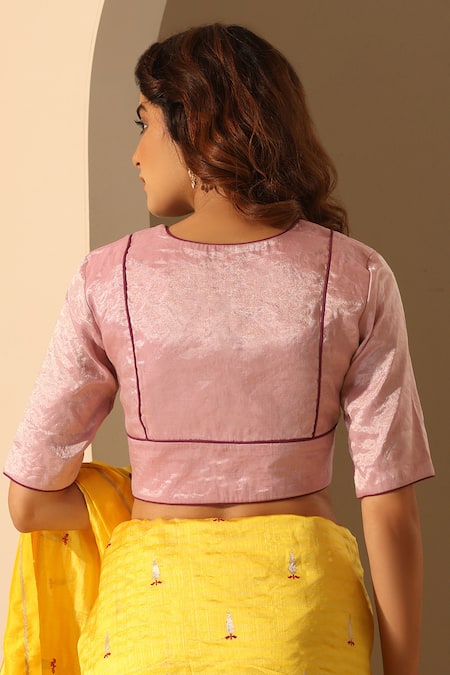 Weaver Story Solid V Neck Blouse 