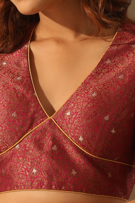 Buy_Weaver Story_Pink Brocade Embroidery V-neck Floral V Blouse _Online_at_Aza_Fashions
