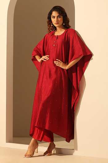 Buy_Weaver Story_Maroon Handloom Cotton Sequins Round Neck Embroidered Kaftan _Online_at_Aza_Fashions