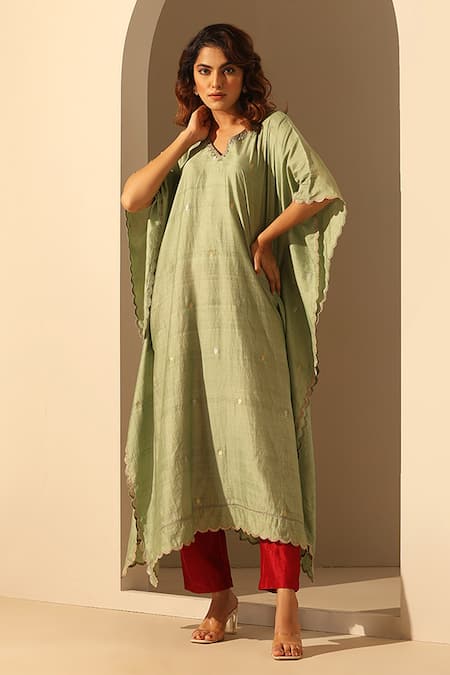 Weaver Story Sequins Embroidered V Neck Kaftan 