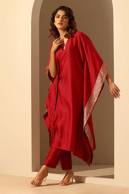 Shop_Weaver Story_Maroon Handloom Cotton Sequins V-neck Embroidered Round Kaftan _Online_at_Aza_Fashions
