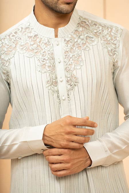 Studio Bagechaa Grey Chanderi Embroidery Floral Placement Kurta With Pyjama Pant Online at Aza Fashions Studio Bagechaa_Grey Chanderi Embroidery Floral Placement Kurta With Pyjama Pant _Online_at_Aza_Fashions