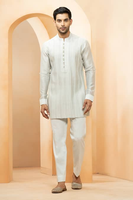 Studio Bagechaa Grey Chanderi Pintuck Short Kurta With Pyjama Pant For Men