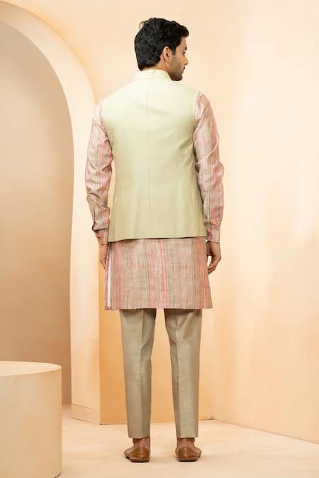 Shop Studio Bagechaa Green Chanderi Sequins Abstract Printed Bundi Kurta Set at Aza Fashions Shop_Studio Bagechaa_Green Chanderi Sequins Abstract Printed Bundi Kurta Set _at_Aza_Fashions