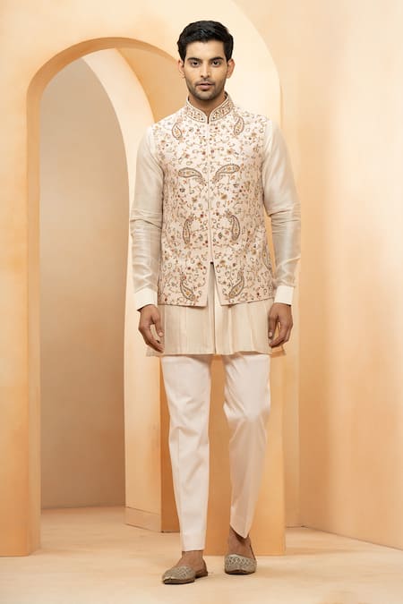 Studio Bagechaa Pink Chanderi Embroidery Bundi Kurta Set 