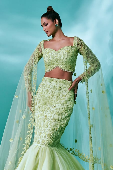 Buy_Nayantaara_Green Silk Beads, Tassels Sweetheart Neck Lush Fish Cut Embroidered Lehenga Set _Online_at_Aza_Fashions