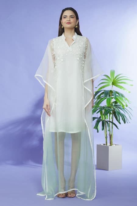 Shruti Sancheti_White Organza Embroidery Split V-neck Yoke Kaftan _Online_at_Aza_Fashions