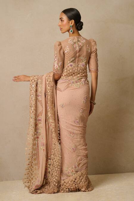 Shop Tarun Tahiliani Pink Georgette, Tulle, Silk Crystals, 3d Floral Bloom Saree With Blouse at Aza Fashions Shop_Tarun Tahiliani_Pink Georgette, Tulle, Silk Crystals, 3d Floral Bloom Saree With Blouse_at_Aza_Fashions