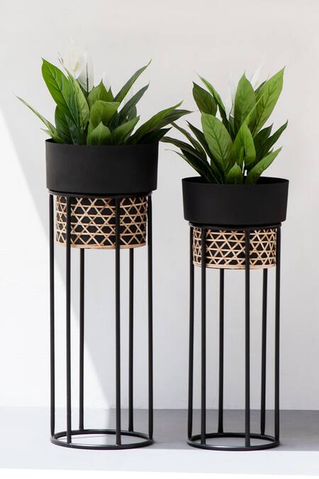 The Decor Remedy Black Iron Handwork Cane Planters With Texture Set Of 2