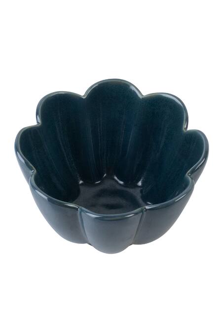 Buy_H2h_Blue Ceramic Flower Shaped Bowl_Online_at_Aza_Fashions