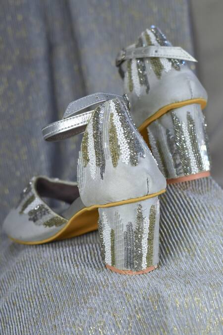 Buy_Around Always_Silver Beads Titan Embroidered Peeptoe Sandal_Online_at_Aza_Fashions