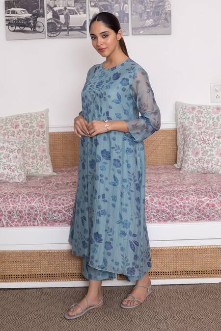 Buy_Vaayu_Blue Cotton, Muslin Embroidery Round Neck Floral Print Kurta And Pant Set_Online_at_Aza_Fashions