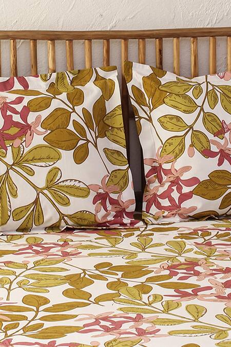 Shop House This Pink 100% Cotton Moringa King Bedsheet Set at Aza Fashions Shop_House This_Pink 100% Cotton Moringa King Bedsheet Set_at_Aza_Fashions