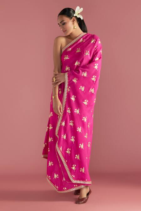 Buy_Masaba_Magenta Silk Embroidery One Shoulder Irisbud Print Kaftan_Online_at_Aza_Fashions
