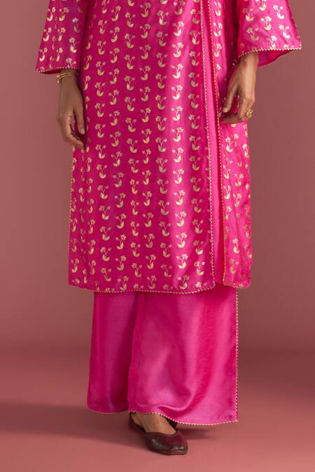 Masaba_Magenta Raw Silk Foil Printed Springbud V Neck Kurta And Culotte Set_Online_at_Aza_Fashions